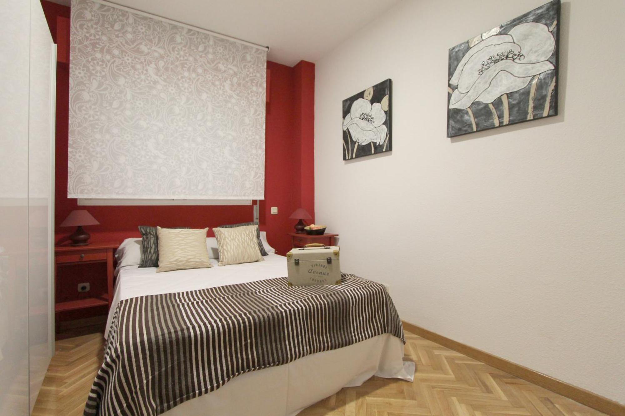 Apartamentos Goyescas Deco มาดริด ห้อง รูปภาพ
