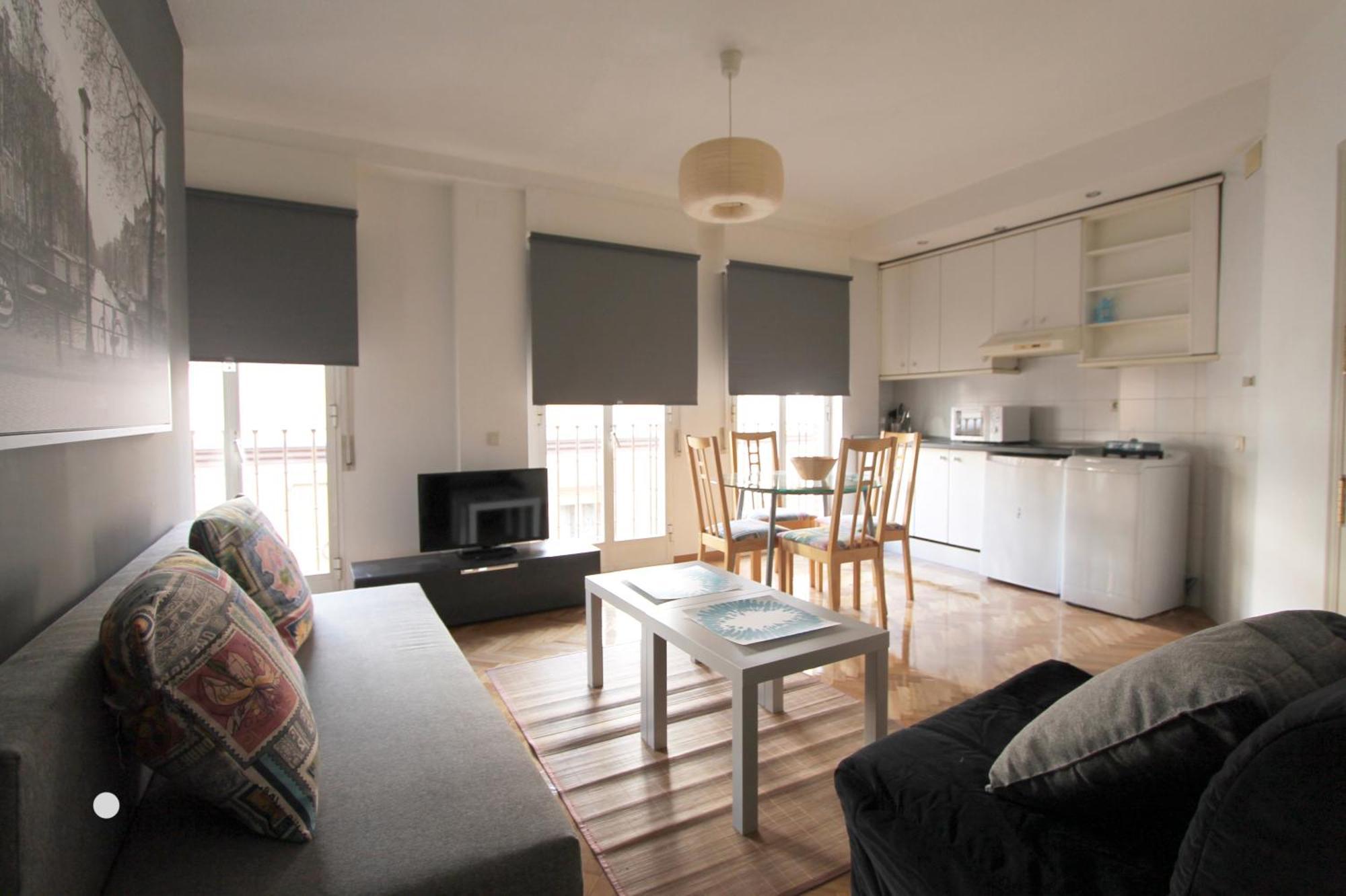 Apartamentos Goyescas Deco มาดริด ห้อง รูปภาพ