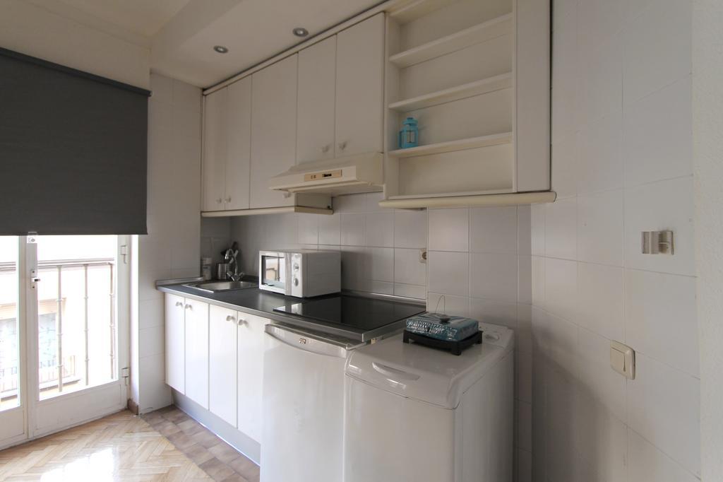 Apartamentos Goyescas Deco มาดริด ภายนอก รูปภาพ