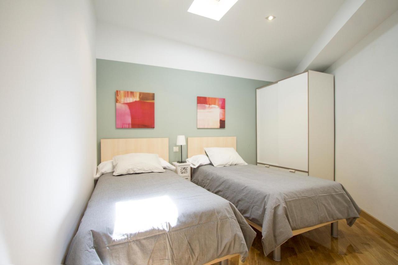 Apartamentos Goyescas Deco มาดริด ภายนอก รูปภาพ